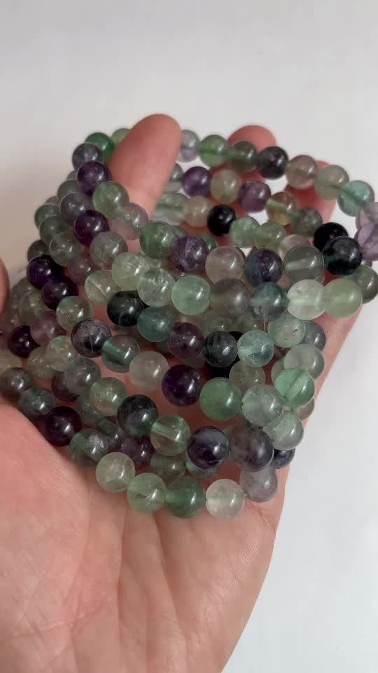 Pulseira de fluorite multicolorida com contas de 8-9 mm