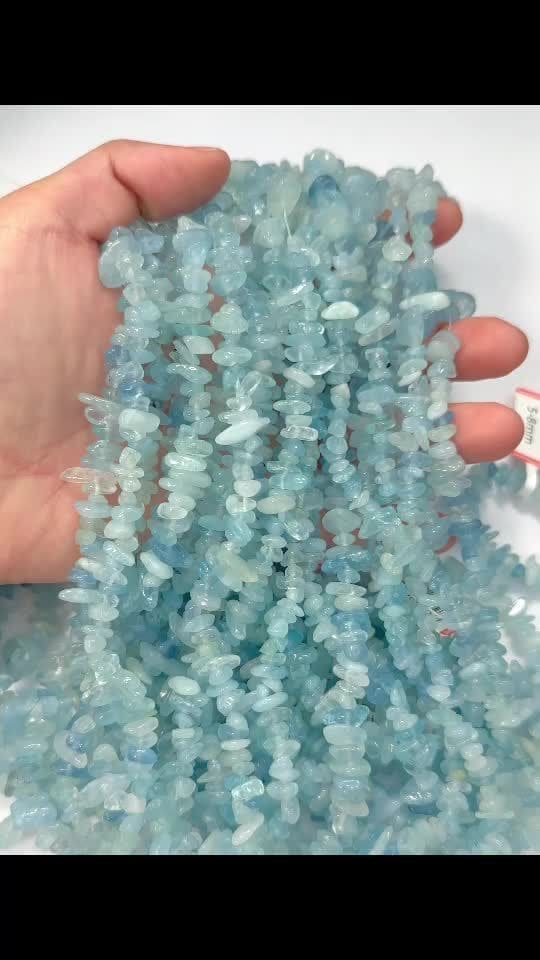 Fichas Aquamarine AA 5-8mm em fio 80cm